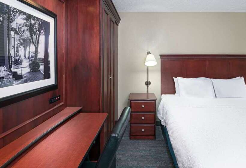Номер Стандарт, Hampton Inn & Suites Keller Town Center