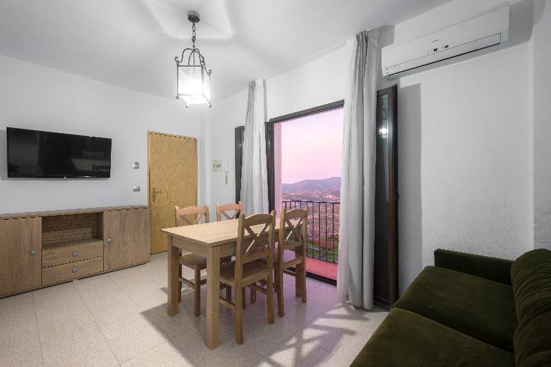Апартаменты 1 Спальня, Apartamentos San Pedro