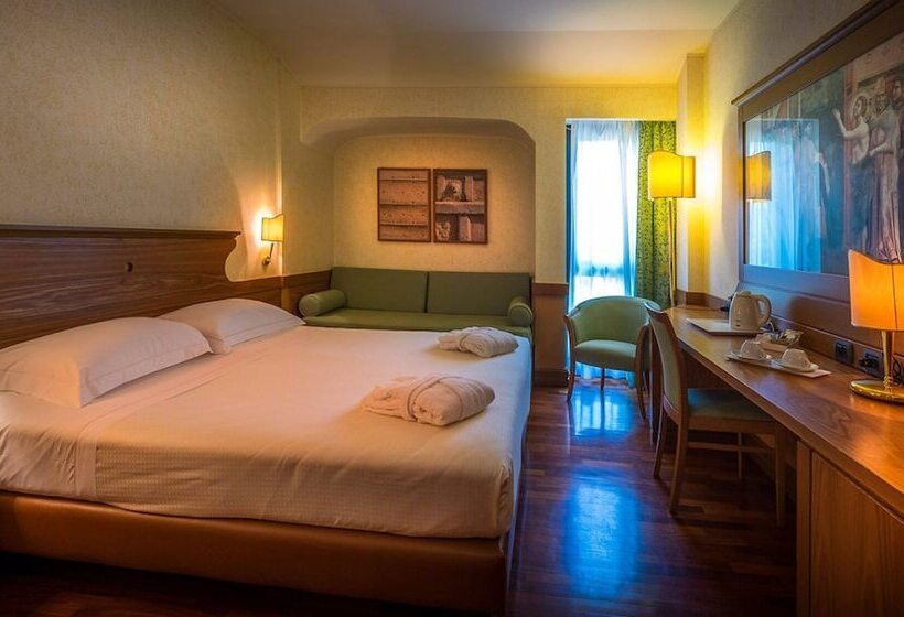 Трехместный Номер Superior, Bv Grand Hotel Assisi