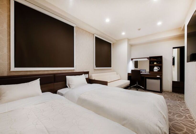 اتاق استاندارد سه نفره, Front Inn Fukuoka Airport