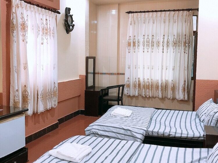اتاق استاندارد سه نفره, Minh Anh Hostel