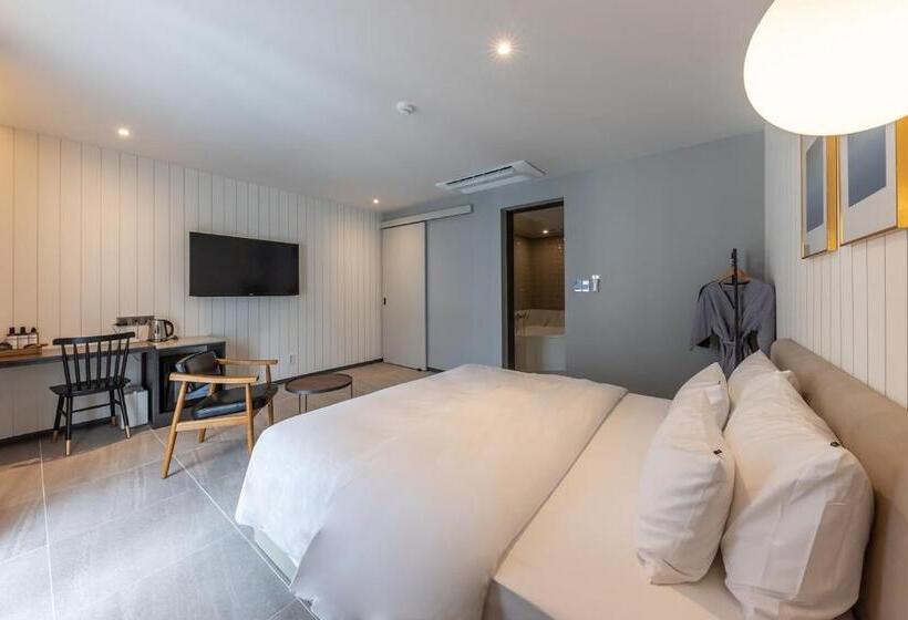 Номер Стандарт, Brown Dot Hotel Dongchon Amusement Park