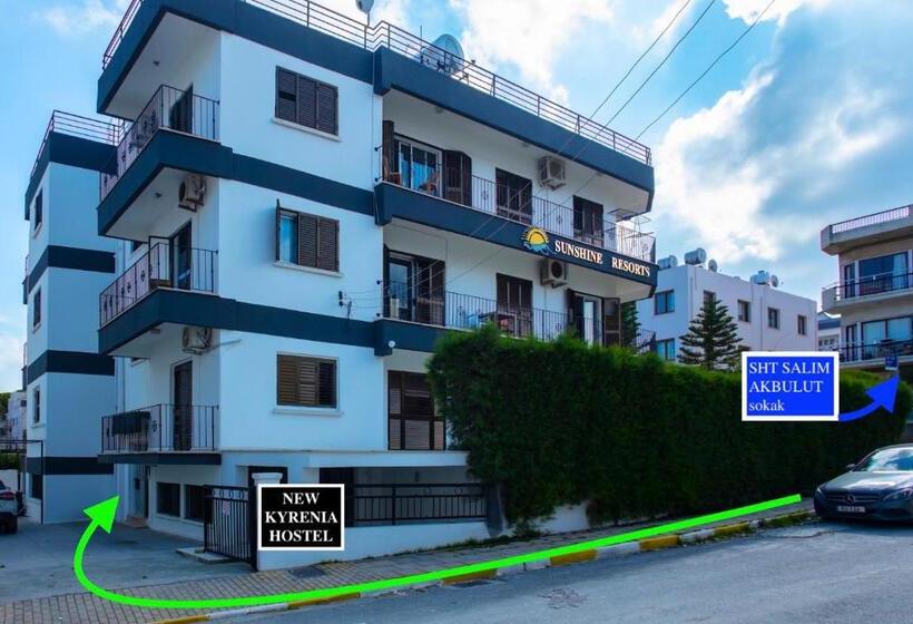 Economy Triple Room, Enter Hostel