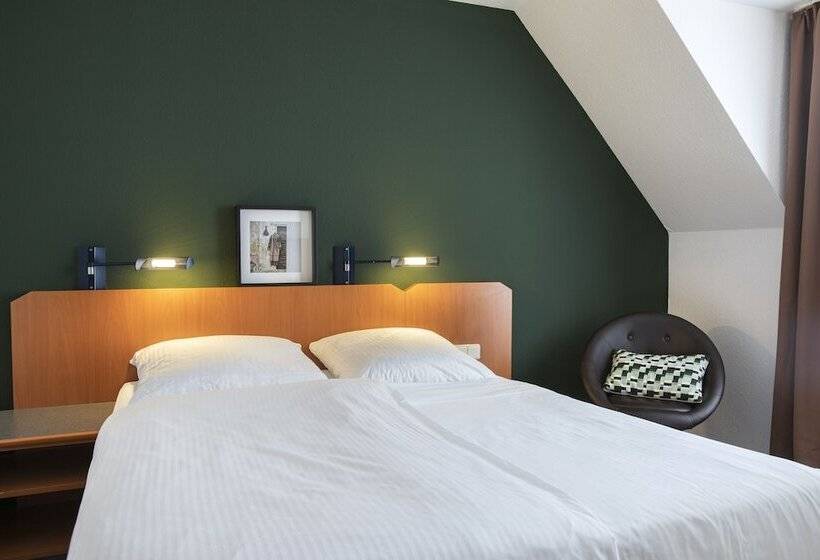 Номер Комфорт, Achat Hotel Heppenheim