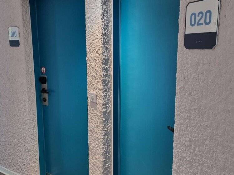 Номер Стандарт, Kyriad Angoulême Nord Champniers  Hôtel & Résidence
