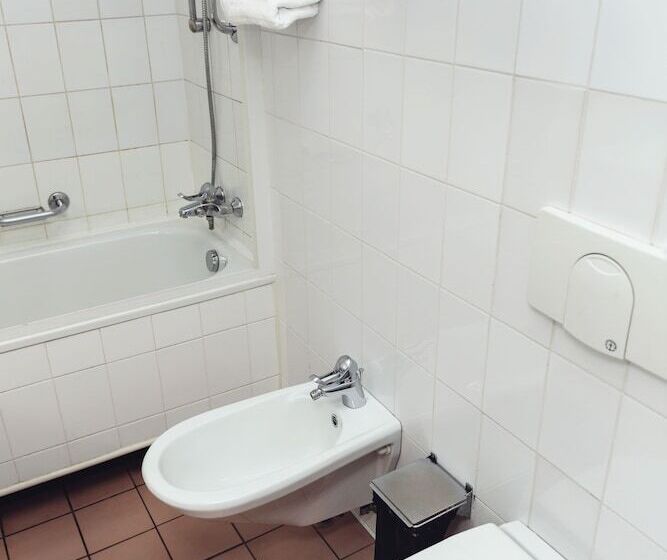 Junior Suite, Perkuno Namai