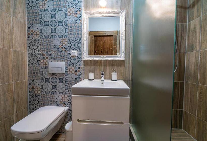 Апартаменты 1 Спальня, Apartmány Veternica V Bernarde