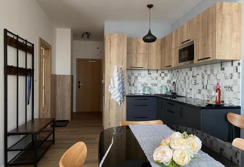 Апартаменты 2 Спальни, Apartmány Veternica V Bernarde