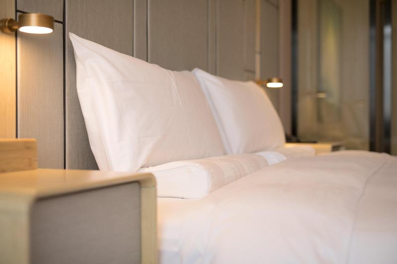 带大床的套房, Hyatt Regency Frisco Dallas