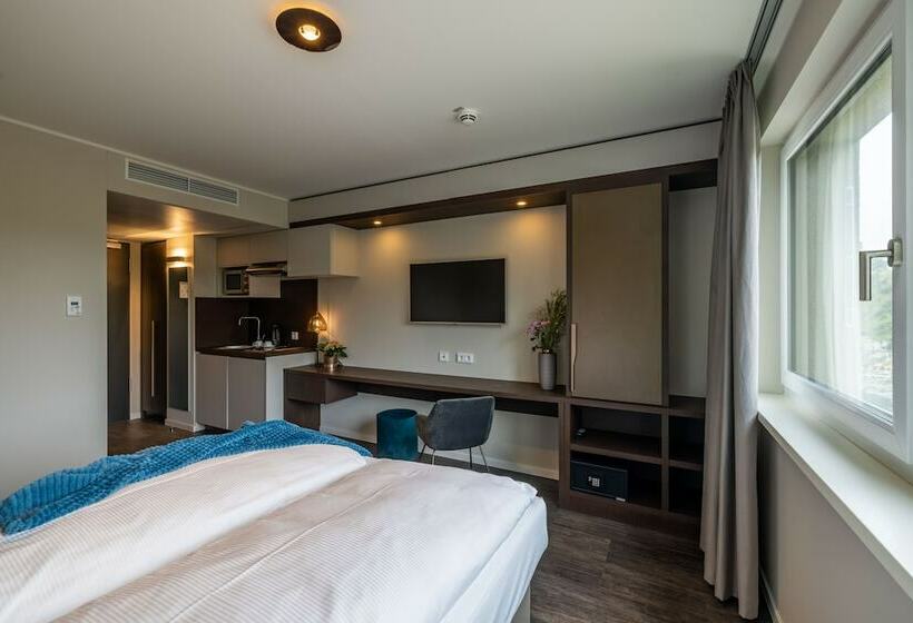 Номер Deluxe, Maseven München Messe Trudering
