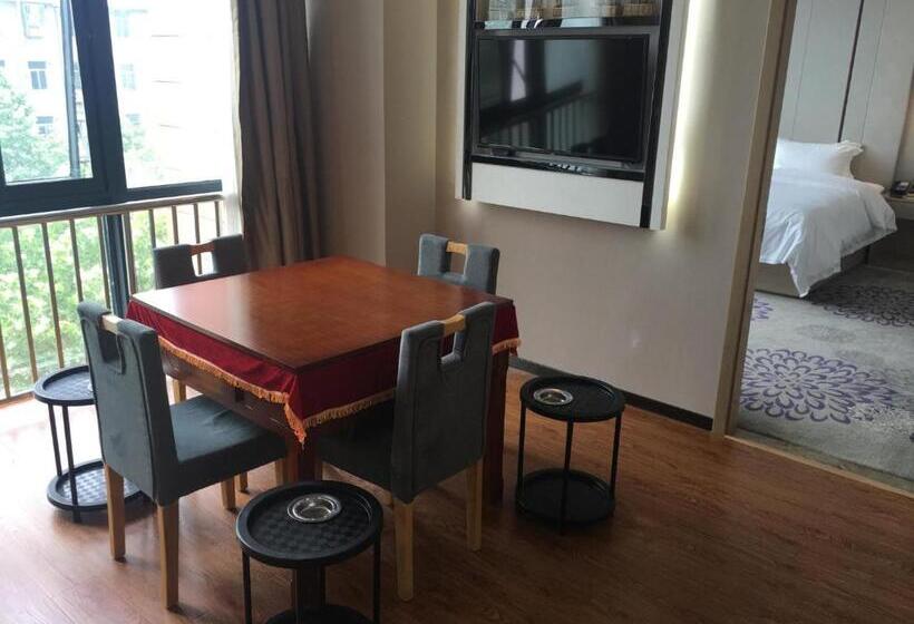 Люкс Повышенной Комфортности, Lavande Hotels·nanjing Dachang Metro Station