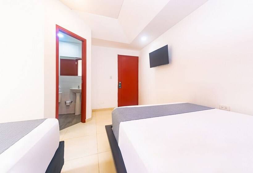 スタンダードトリプルルーム, Hostal Amanari