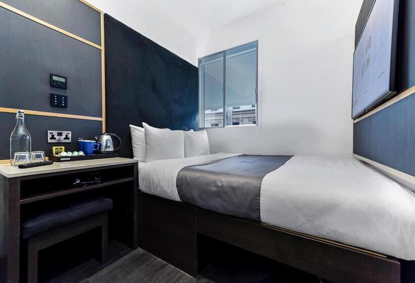 Номер Стандарт, The Z Hotel Trafalgar