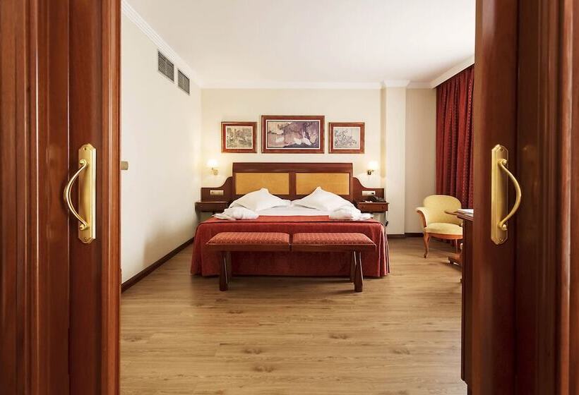Люкс, Gran Hotel De Ferrol