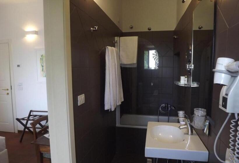 エコノミールーム, Villa I Barronci Resort & Spa