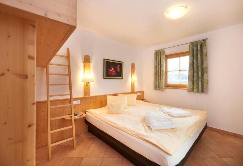 Апартаменты 2 Спальни с Балконом, Appartement Hotel Sonneck