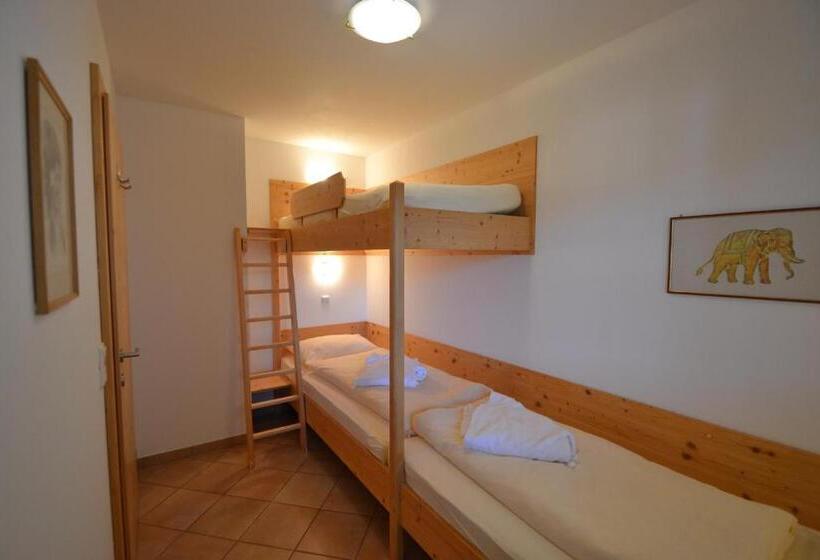 Апартаменты 2 Спальни с Балконом, Appartement Hotel Sonneck
