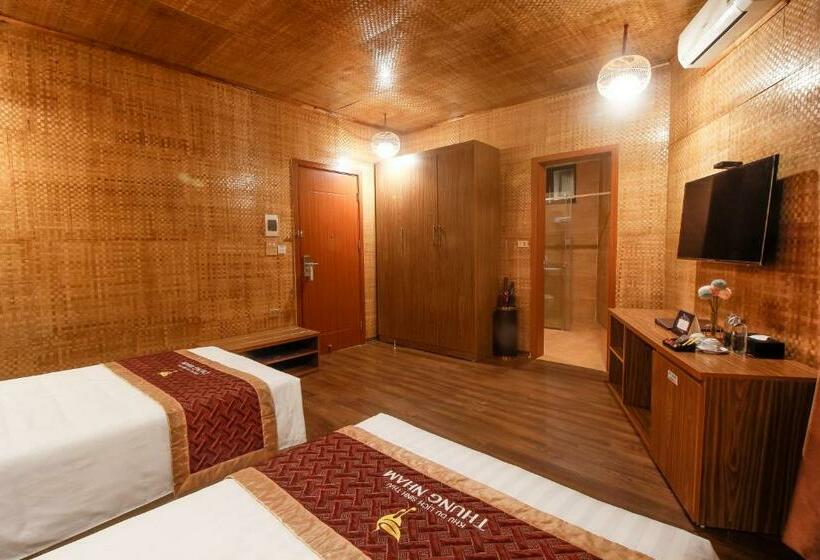 سوییت سوپریور, Thung Nham Resort
