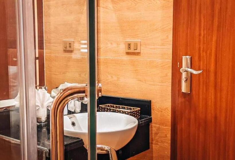 سوییت سوپریور, Thung Nham Resort