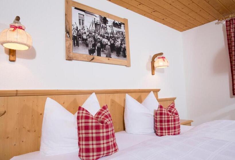 Семейный Номер, Gästehaus Fritz