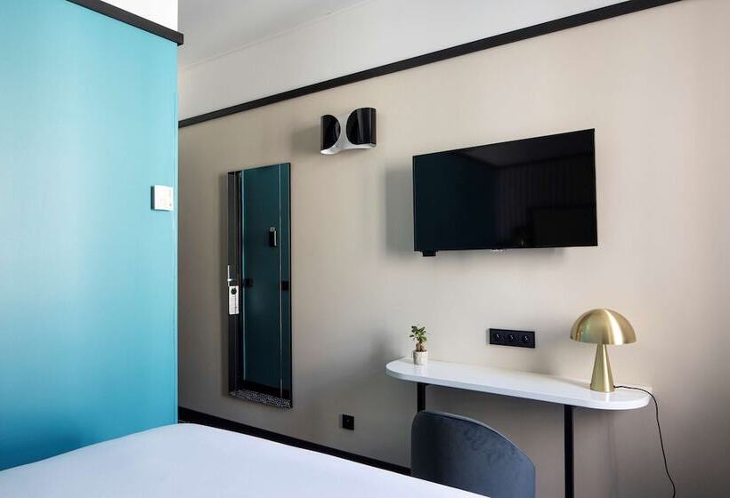 스탠다드 룸 더블 침대, Best Western Premier Hotel Roosevelt