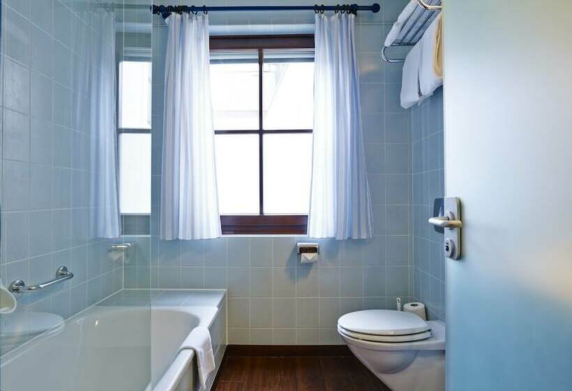Suite Junior, Der Salzburger Hof