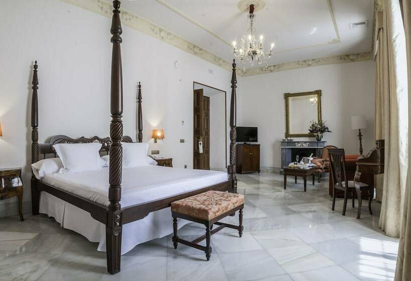 Habitación Superior, Duques De Medinaceli