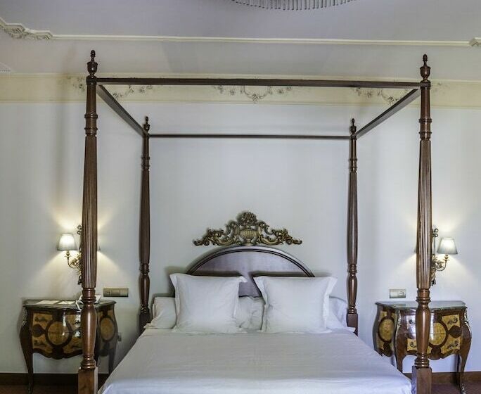 Junior Suite, Duques De Medinaceli