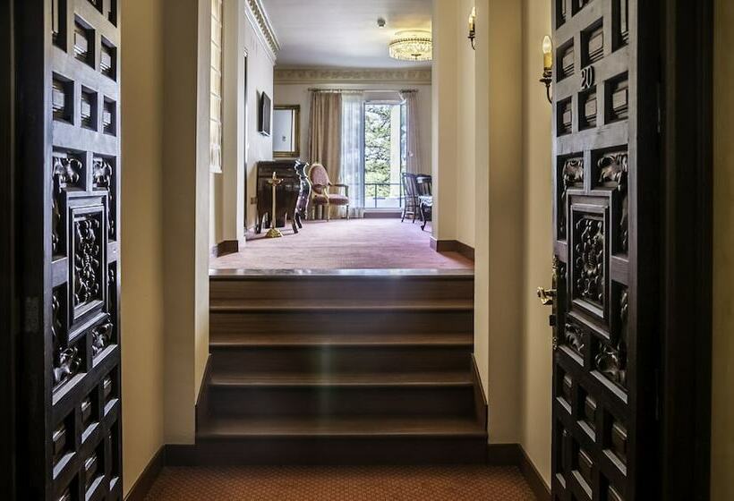 Suite Presidencial, Duques De Medinaceli