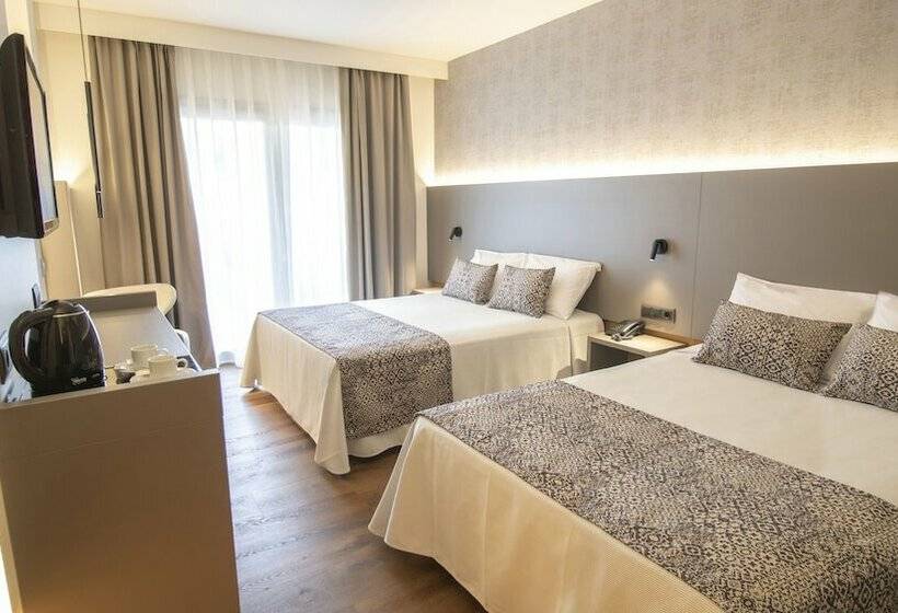 Четырехместный Номер Стандарт, Golden Bahia De Tossa & Spa 4 Sup