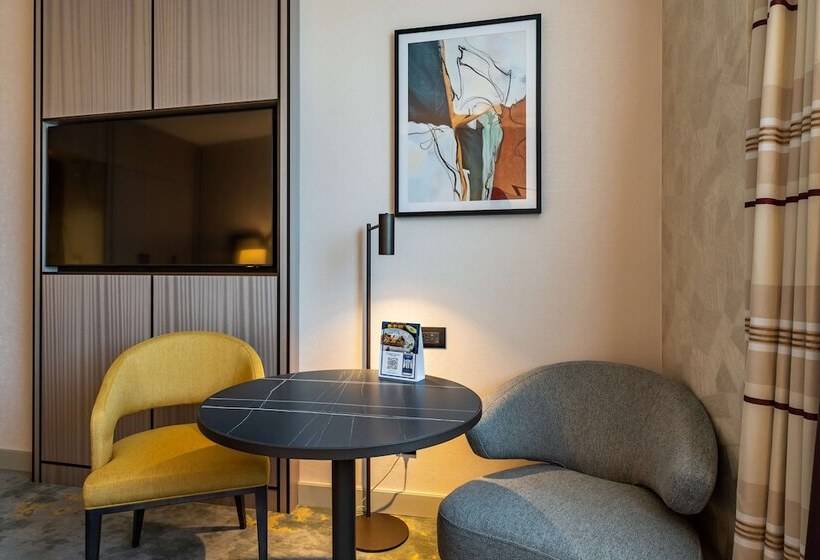 Номер Deluxe, Hilton Sofia