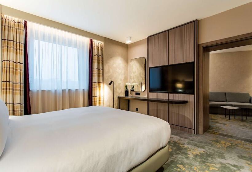 Президентский Люкс, Hilton Sofia