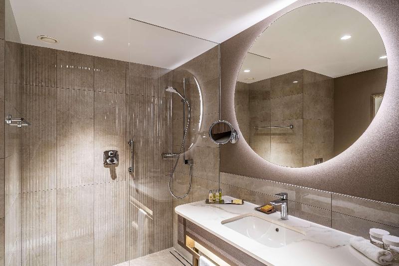 Номер Executive Кровать Кинг, Hilton Sofia