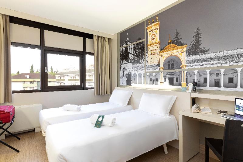 Номер Deluxe, Hilton Sofia