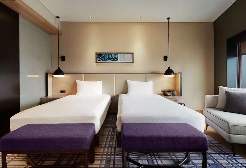 Номер Deluxe, Hilton Sofia