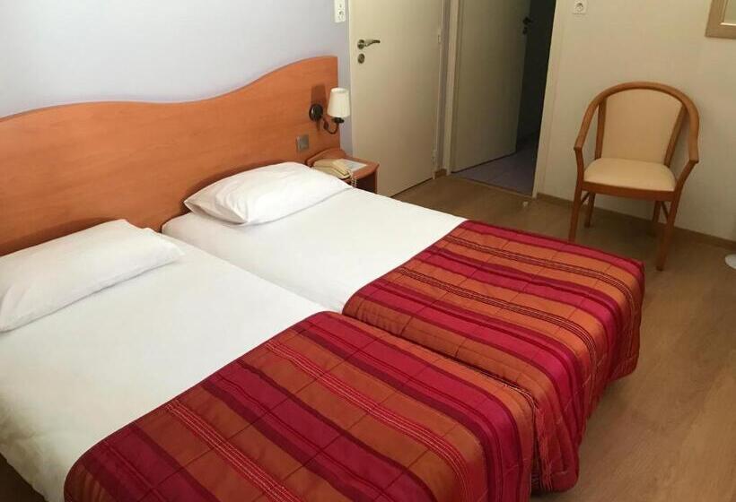 Номер Стандарт, Hôtel Ramuntcho