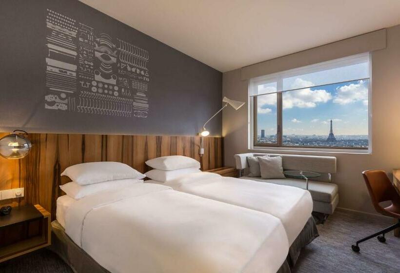 اتاق لوکس با چشم‌انداز, Hyatt Regency Paris Etoile