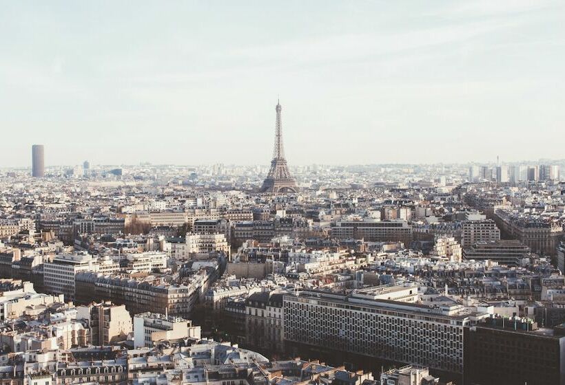 اتاق لوکس با چشم‌انداز, Hyatt Regency Paris Etoile