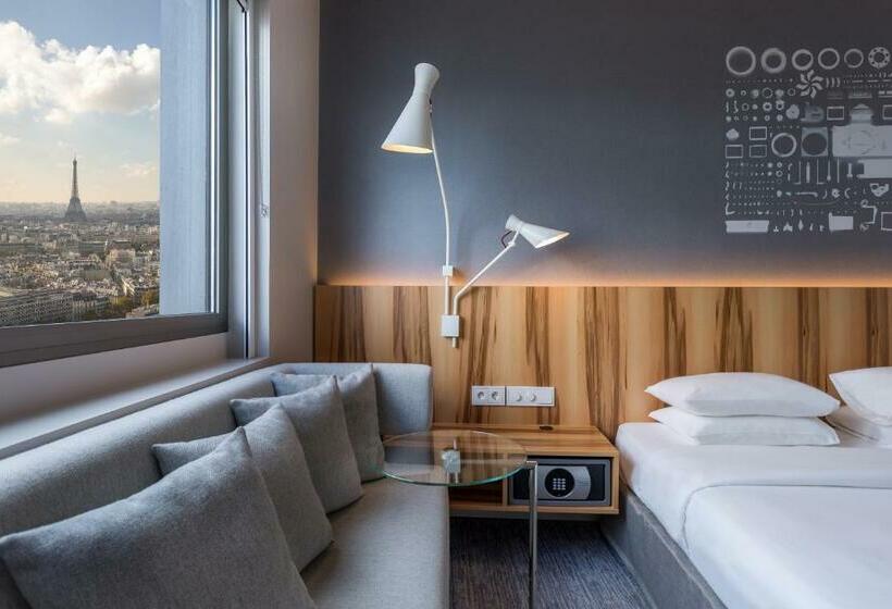سوئیت با تخت بزرگ, Hyatt Regency Paris Etoile