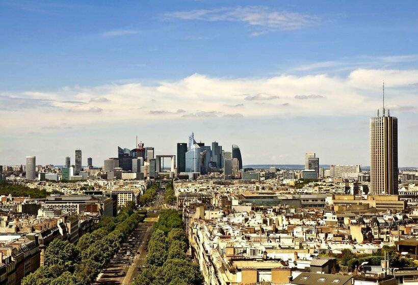 سوییت اجرایی, Hyatt Regency Paris Etoile