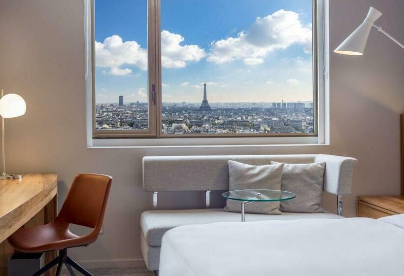اتاق دلوکس با تخت کینگ و چشم‌انداز, Hyatt Regency Paris Etoile
