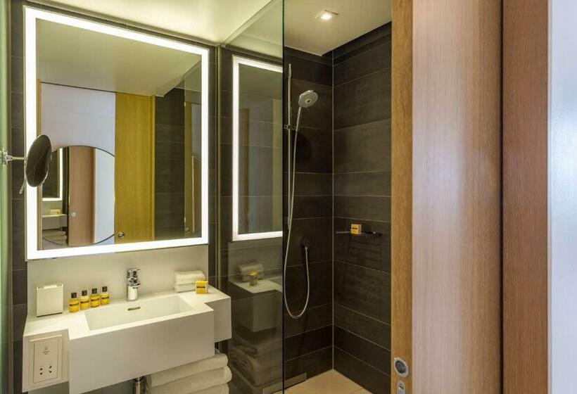 اتاق دلوکس با تخت کینگ و چشم‌انداز, Hyatt Regency Paris Etoile