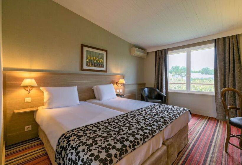 Номер Superior, Kyriad Prestige Beaune Le Panorama
