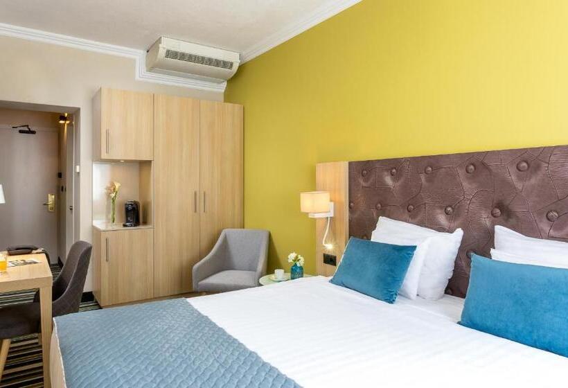Номер Комфорт, Leonardo Hotel Budapest