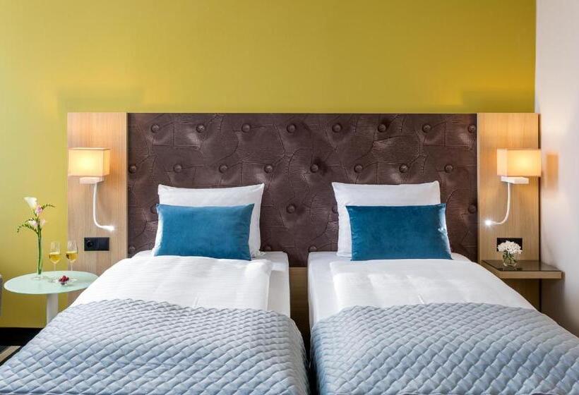 수피리어 룸, Leonardo Hotel Budapest