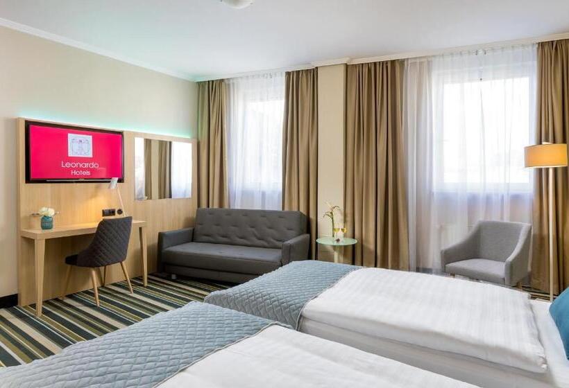 Трехместный Номер Superior, Leonardo Hotel Budapest