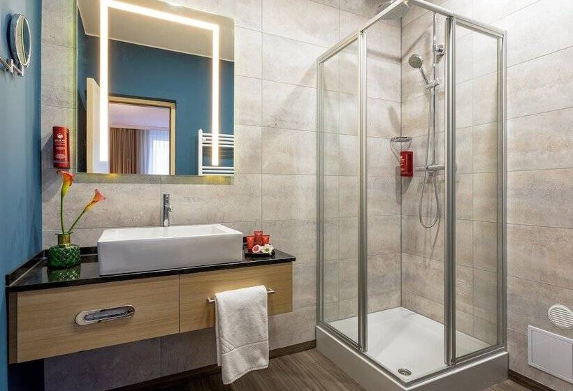 Номер Комфорт, Leonardo Hotel Budapest