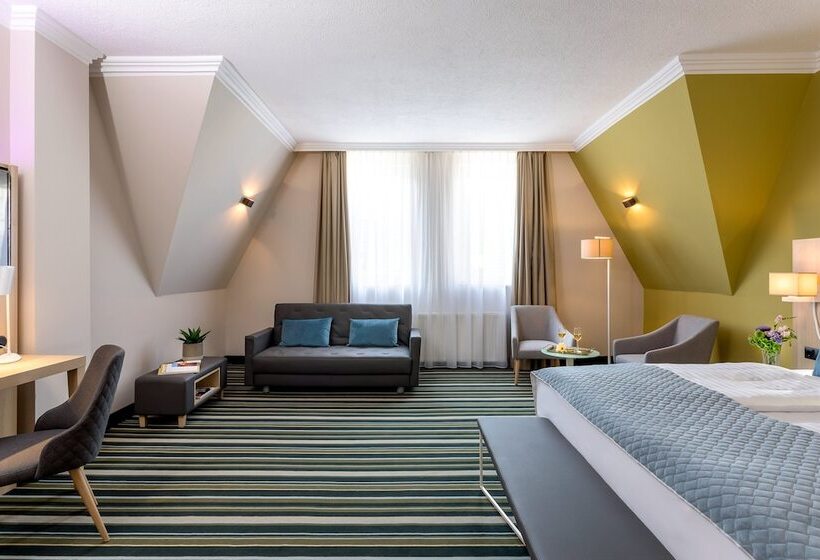 수피리어 트리플 룸, Leonardo Hotel Budapest