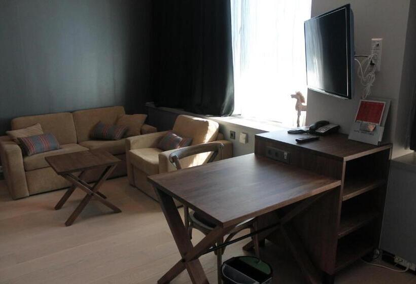 Полулюкс, Santa S Hotel Santa Claus