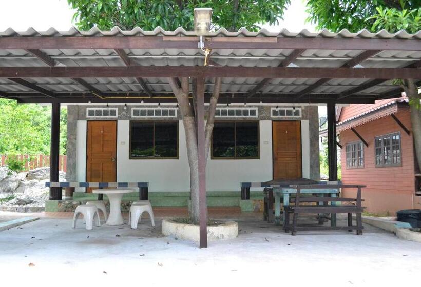 بانگلوی استاندارد 2 خوابه, Benjaporn Bungalow